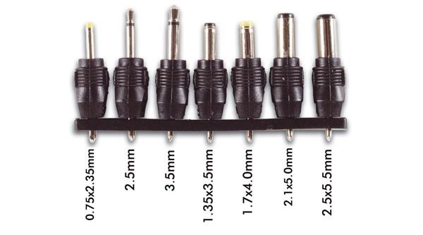 ALIMENTACIÓN COMPACTA CONMUTADA CON 7 SALIDA SELECCIONABLES: DE 3 A 12VCC 1000mA - 12W - Imagen 1