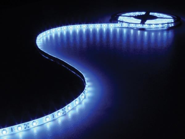 CINTA DE LEDs FLEXIBLE - COLOR AZUL - 300 LEDs - 5m - 12V - Imagen 1