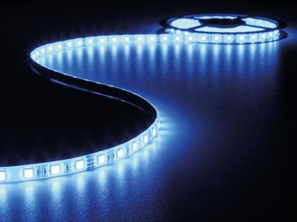 CINTA DE LEDs FLEXIBLE - COLOR AZUL - 300 LEDs - 5m - 24V - Imagen 1