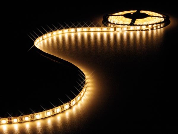 CINTA DE LEDs FLEXIBLE - COLOR BLANCO CÁLIDO - 300 LEDs - 5m - 24V - Imagen 1