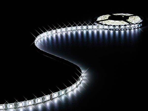 CINTA DE LEDs FLEXIBLE - COLOR BLANCO FRÍO 6500K - 300 LEDs - 5m - 24V - Imagen 1