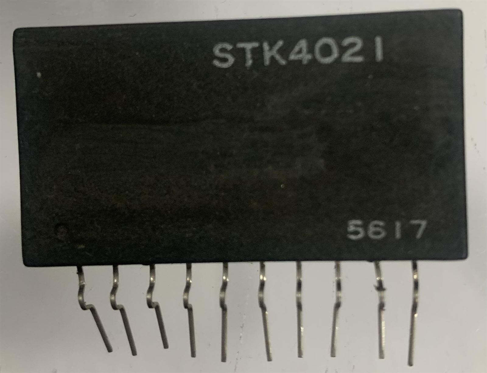 CIRCUITO INTEGRADO STK4021 - Imagen 1