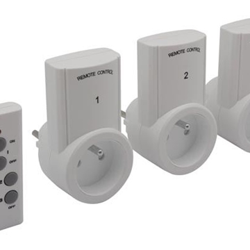 Juego con tomas de corriente teledirigidas - Imagen 1