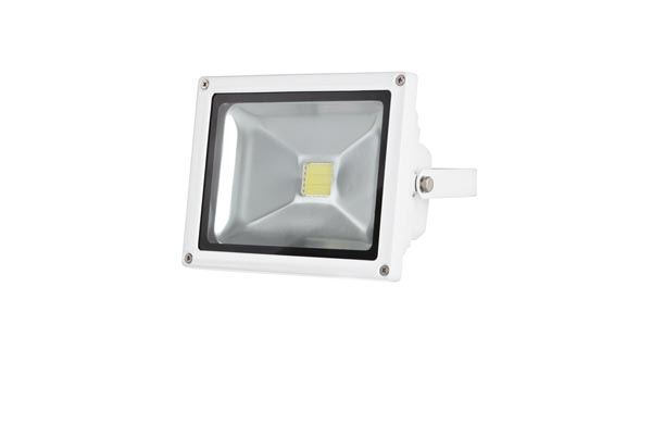 PROYECTOR LED PARA EXTERIORES - 20W EPISTAR CHIP - 3000K	Perel - Imagen 1